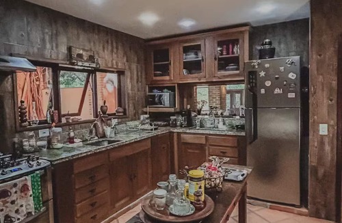 Itanhanga Cottage | 6 bedroom mansion in the forest sleeps 12