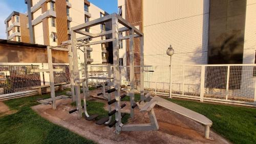 Asa Sul Apartment | 913 - D105 junto ao parque, setor policial e ENAP