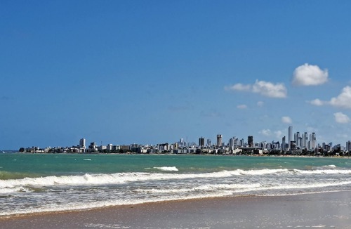 Intermares Apartment | A 5 Minutos da Praia com Piscina!