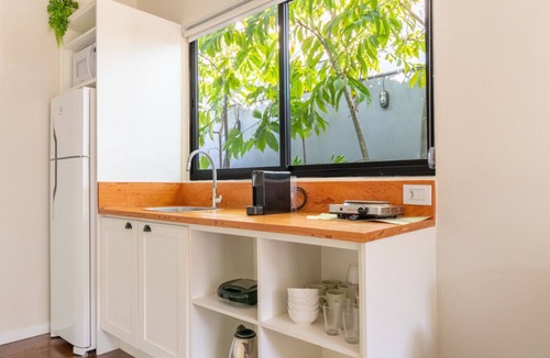 Lagoa da Conceicao Apartment | °A/C°BBQ°1000Mbps°Container House°Full Kitchen°