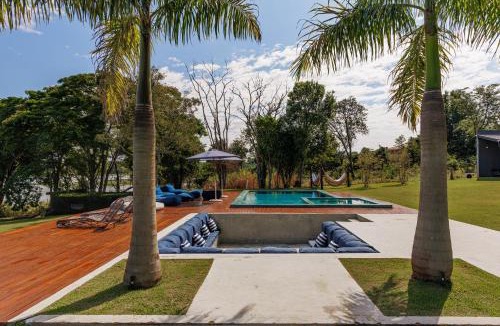 Avare House | A Jabuticabeira