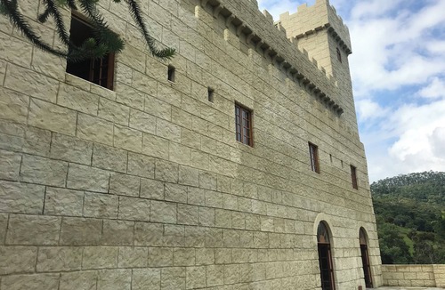 Lavrinhas House | A real Castle in a mountain, 2.5 hours from São Paulo or Rio.