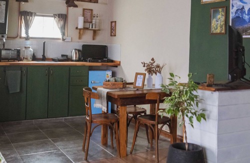 Capilla del Monte House | A resting place in the mountains just blocks from downtown.