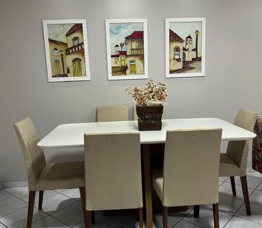 Castelo Branco Apartment | A una cuadra del mar en Meia Praia - Itapema sc