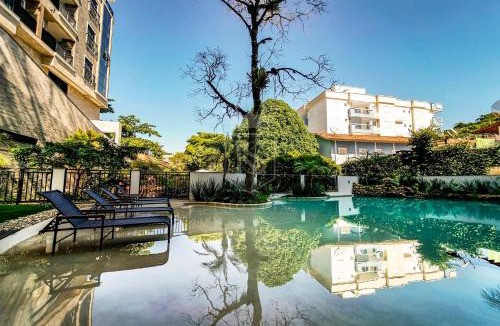 Centro Apartment | A07 - Apartamento 301 Bloco 3 - Waldgarten - 50m do mar - Condomínio de alto padrão com piscina e academia.
