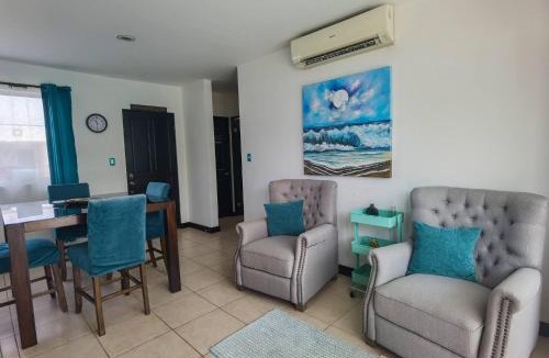 Bejuco House | Acogedora casa de playa, Condominio Malaga Bejuco