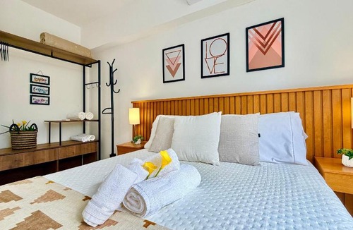 Liberdade Apartment | Acomoda 4 + AC | Liberdade | 260m Metrô