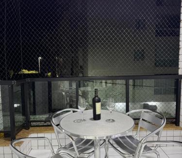 Enseada Azul Apartment | Aconchegante apartamento a 100 mt da Praia da Bacutia