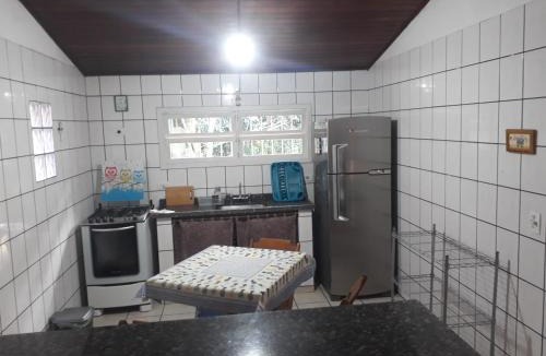 Boicucanga Beach House | Aconchego, casa com 3 dorms, piscina, churrasq em Condomínio Fechado