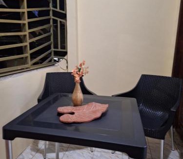 Cremacao House | Aconchego da Marci Quarto com varanda