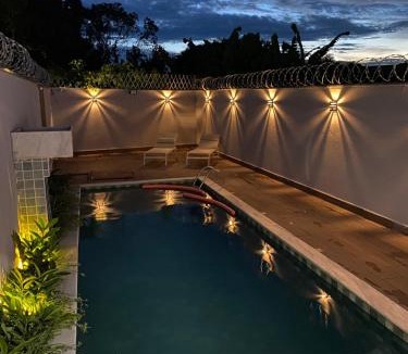 COHAB House | Aconchego! Sua casa com Piscina em Passos!