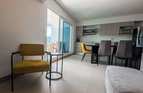 Cerro Plano Condo | Across from Jacó Beach/8th Floor Mountain View