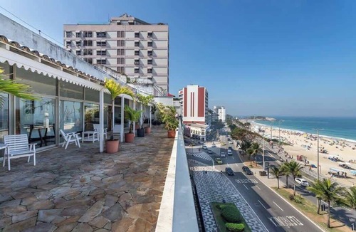 Ipanema Apartment | ADV005 Huge Penthouse for 8 on Ipanema's beach