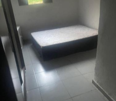 Santa Monica House | AGILIZA hostel para Mulheres