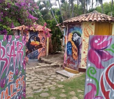 Conde House | Aldeia das Flores - Hostel e Camping