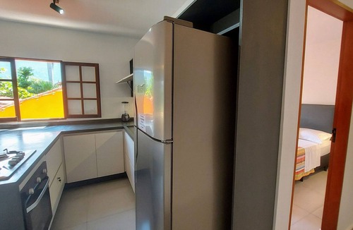 Jabaquara Apartment | Algodão – Cosy Flat, Pool, 50m from the Beach, Private Barbecue, AC, Wi-Fi, Netflix, Garage