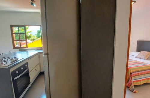 Jabaquara Apartment | Algodão – Cosy Flat, Pool, 50m from the Beach, Private Barbecue, AC, Wi-Fi, Netflix, Garage