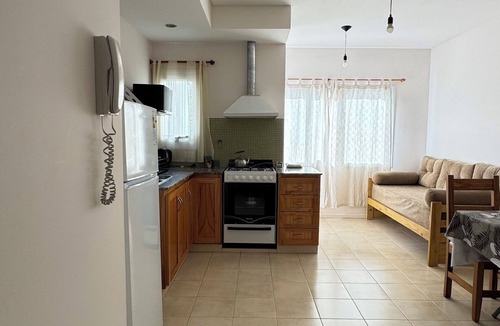 Puerto Madryn Apartment | ALMAR - 1st floor apartment ideal for 3 people 6 blocks from the sea