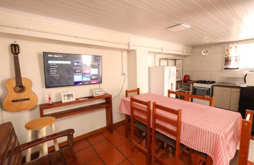 Concordia Apartment | Alojamento no Centro de Concórdia acomodação inteira você terá todo o espaço só para o seu grupo de até 6 pessoas e com estacionamento para 1 carro
