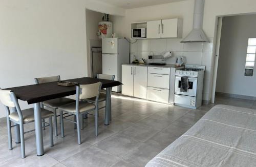 Choele Choel Apartment | Alojamiento x día La Esquina