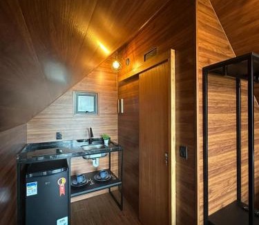 Garibaldi Ski Chalet | Alta Vista Cabanas