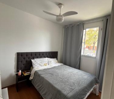 Belo Horizonte House | Alugo Quarto Para Mulheres ou Casais - a 500 mt da arena MRV e próx ao Expominas