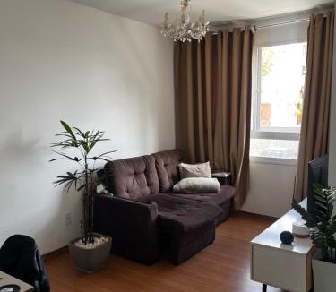 Belo Horizonte House | Alugo Quarto Para Mulheres ou Casais - a 500 mt da arena MRV e próx ao Expominas