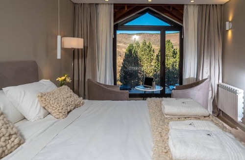 Alumine Hotel | Amérian Aluminé