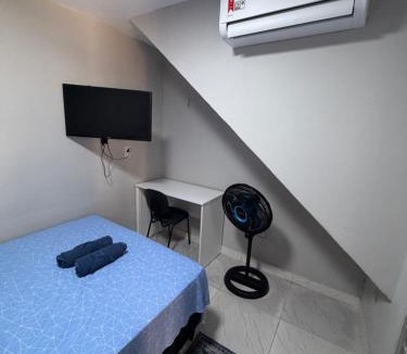 Cremacao House | AmazHost - Casa azul próxima da Basílica de Nazaré