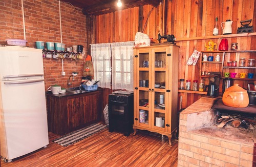 Aguas Mornas Ski Chalet | Amazing chalet with pool, Águas Mornas - SC