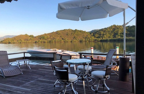 Itanema Villa | Ang062 - Beautiful beachfront house in an Angra dos Reis condominium