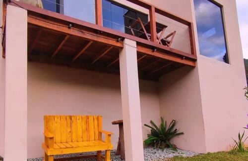 Sapucai-Mirim Ski Chalet | Angatu chalé