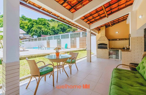 Monsuaba House | Angra dos Reis: Piscina e Churrasco e a 5 Min da Praia!