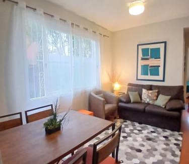 Bela Vista Apartment | Apê CHARMOSINHO no coração da capital gaúcha