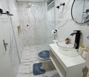 Bras Apartment | Apê com Garagem -Templo Salomão e feira da Madrugadda
