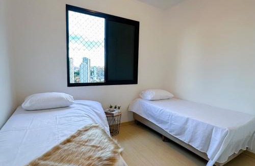 Belo Horizonte Apartment | Apê Turquesa I Vista incrível Vila da Serra MaterDei Biocor Nova Lima
