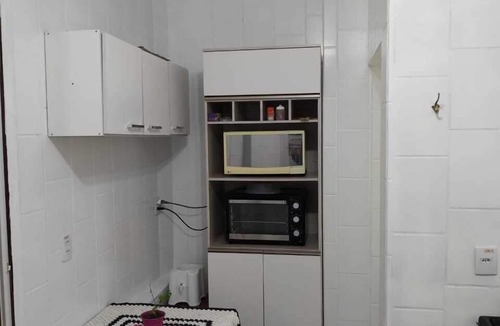 Andorinha Apartment | Ap 2D, Front balcony, BBQ, 1 block from the ocean, air conditioning /fan