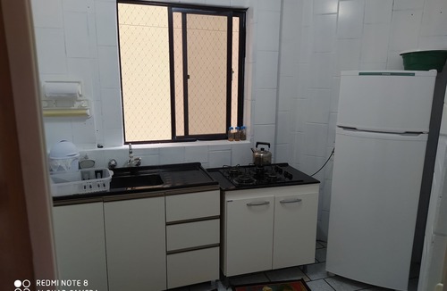 Andorinha Apartment | Ap 2D, Front balcony, BBQ, 1 block from the ocean, air conditioning /fan