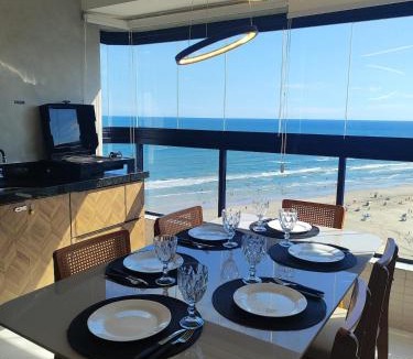 Maracana Apartment | AP Beira Mar com Varanda Gourmet e conforto total, até 8 pessoas