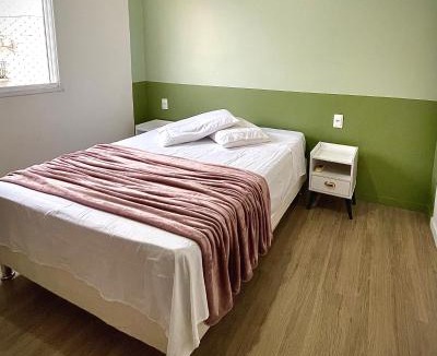 Santo Angelo Apartment | Ap de 2 quartos com AR, wifi e garagem - Bairro tranquilo