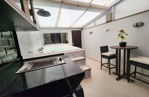 Barra da Tijuca House | AP Pepê Jacuzzi/solário