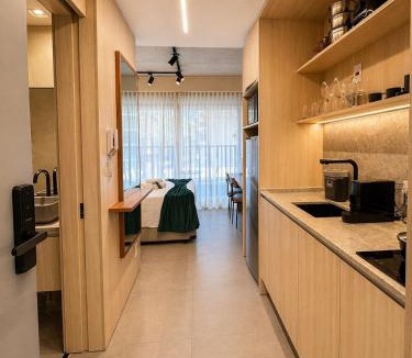 Cerqueira Cesar Apartment | Ap Pinheiros com café da manhã pago a parte - 2 min Metrô Clínicas