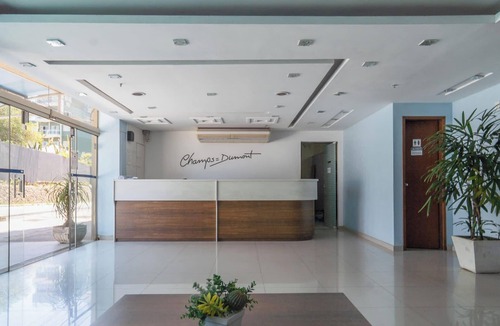 Macae Apartment | Apart hotel no Centro de Macae a Metros da Praia