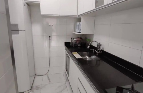 Jaqueline Apartment | Apartamento com Área e Garagem Privativa