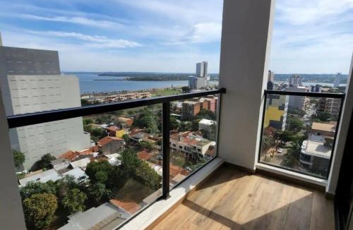 Encarnacion Apartment | Apartament central with river views, pool and garage