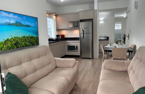 Pacheco Apartment | Apartamento à 1 min da BR 101 e a 15 min de Florianópolis