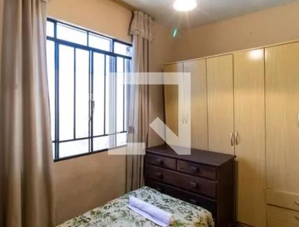 Capao da Imbuia Apartment | Apartamento 04 old no Capão da Imbuia