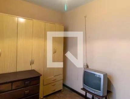 Capao da Imbuia Apartment | Apartamento 04 old no Capão da Imbuia