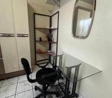Val-de-Caes Apartment | Apartamento 2 Quartos Prox Aeroporto Estádio com Ar WiFi Garagem
