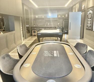 Barra Sul Apartment | Apartamento 3 dormitórios quadra da praia